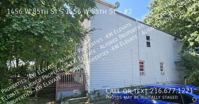 Building Photo - Spacious 4-Bedroom Second-Floor Apartment. Unit #2