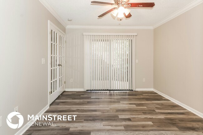 Photo - 4120 Palm Bay Cir