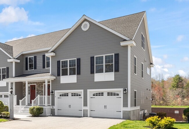 Photo - 7 Commodore Way Townhome