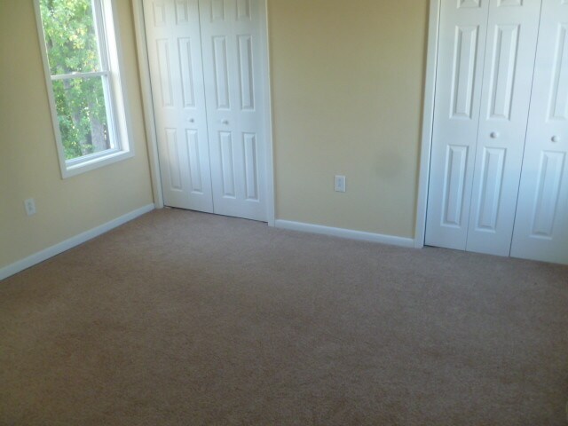 Photo - 135 Fannie St