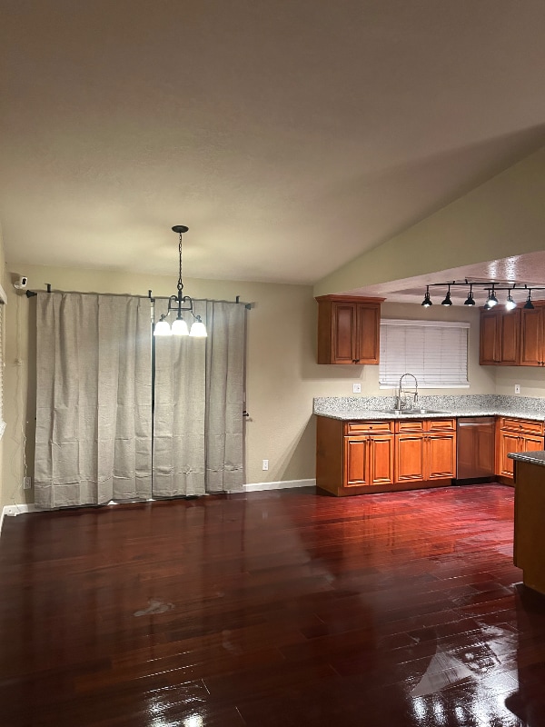 Photo - 5200 Roseana Ct