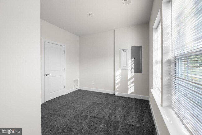 Photo - 2962 Chalkstone Pl