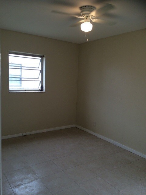 Photo - 3-1 house