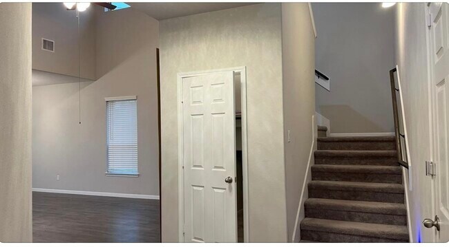 Photo - 12931 Ilderton Dr