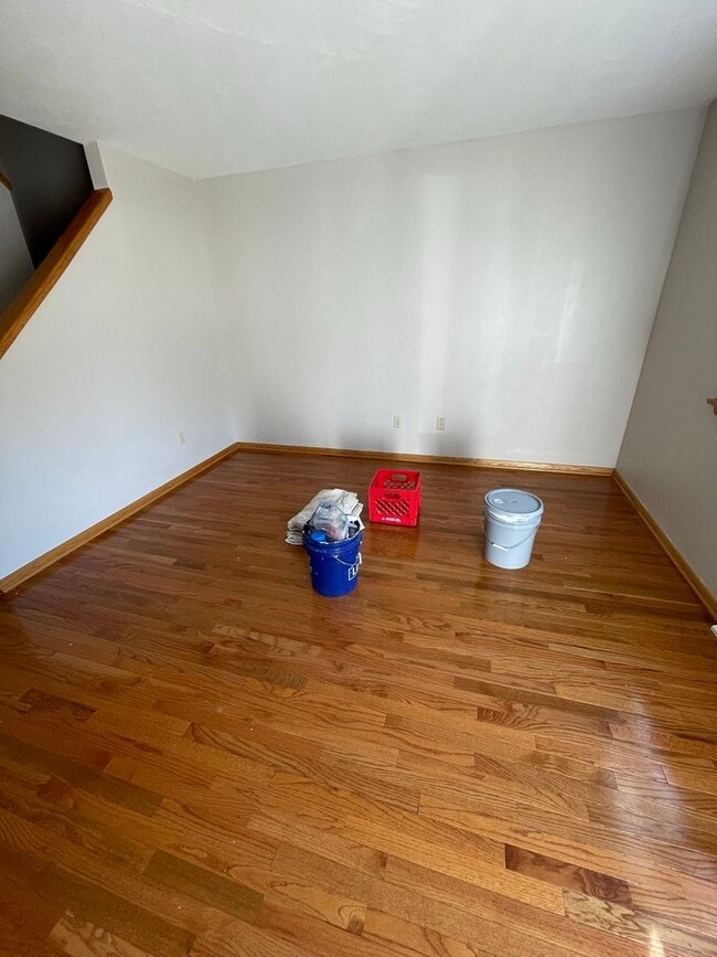 Photo - 3140 W 40th St Unit 3140 W 40th St