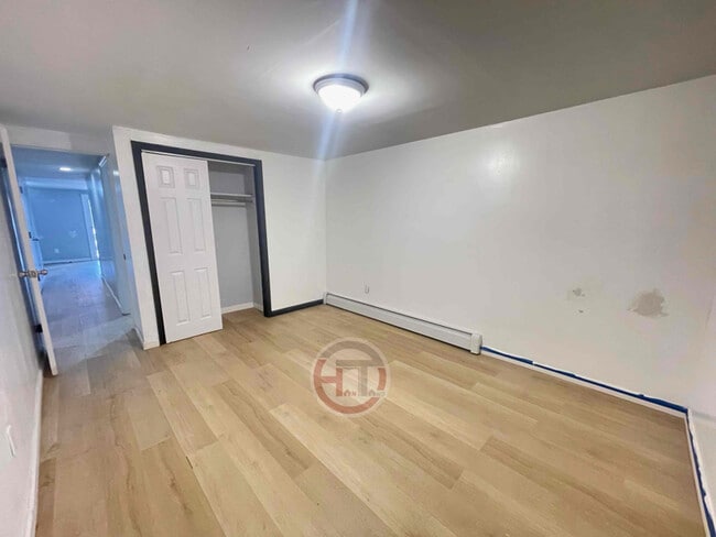 Photo - 2076 Matthews Ave Unit B