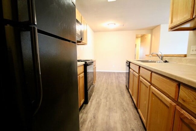Photo - PERFECT 3/2 Duplex in AWESOME Fort Worth Location! ALL Kitchen Appliances Included ~ Full Size Wa...