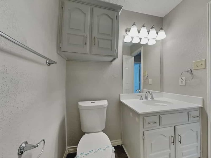 Photo - 806 E Aimee St