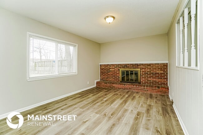 Photo - 5262 Hacket Dr