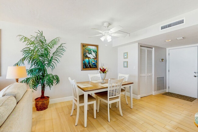Photo - 26300 Hickory Blvd Unidad SI ID1546394P