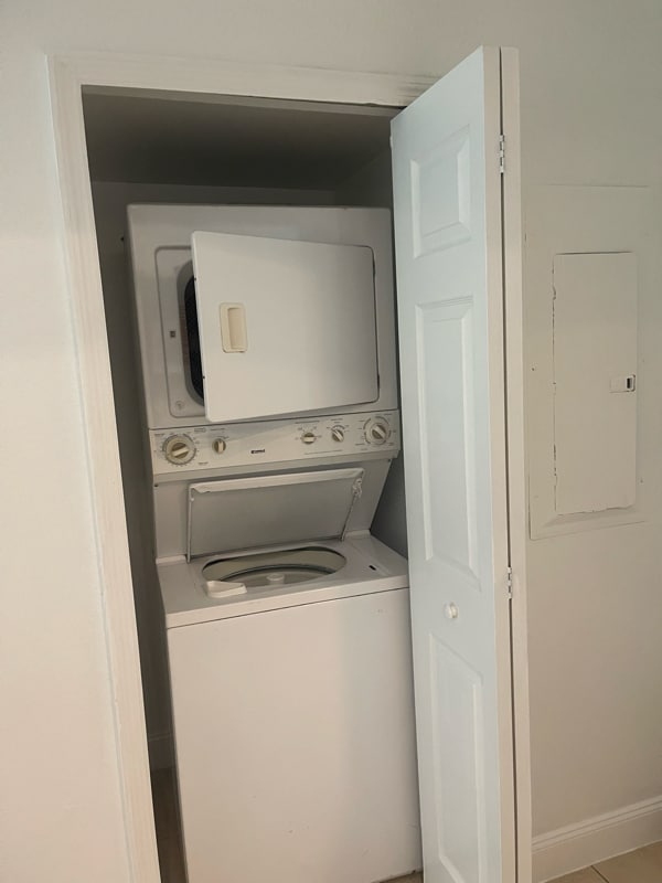 Photo - 700 W 12th St Apartamento