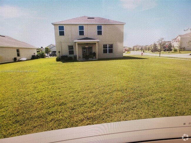 Building Photo - 3100 Yellowstone Cir Rental