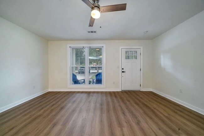 Photo - 4 Bedroom 2 Bath House in Corey Woods - Summerville