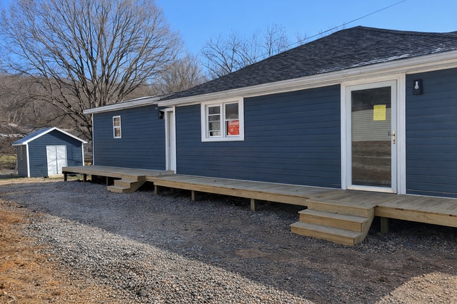 Photo - 427 Pleasant Ave