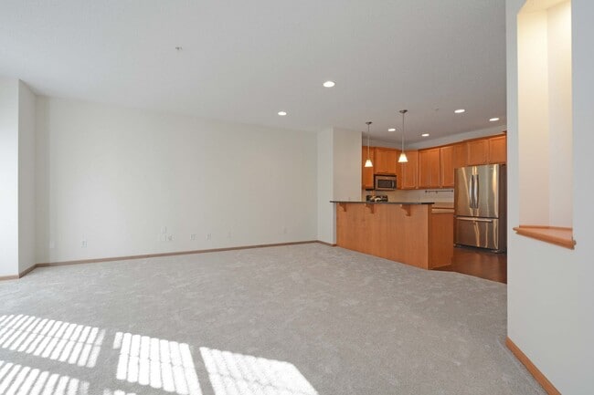 Photo - 2 Level Townhome in Maple Grove!