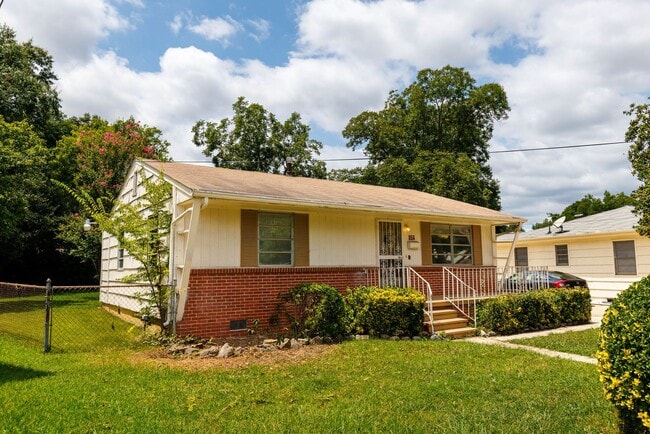 Photo - 3/2 Near Downtown and Homewood