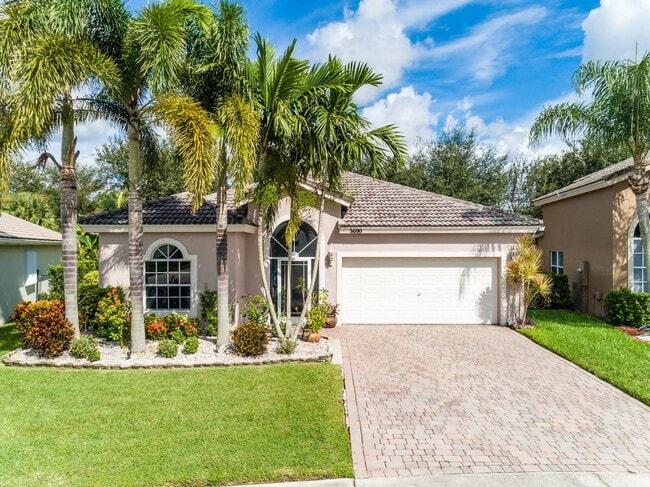 Building Photo - 3690 Old Lighthouse Cir