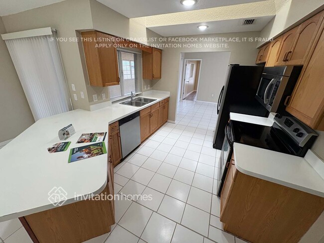 Photo - 385 Atwater St