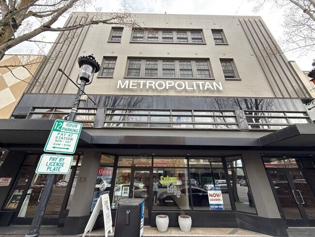 Photo - 160 Liberty St NE Unidad 305