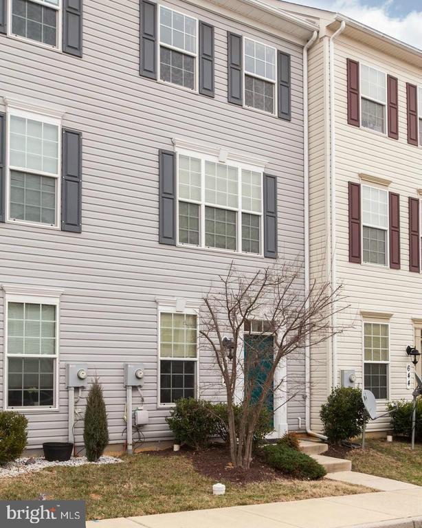 Photo - 642 Tivoli Rd Townhome