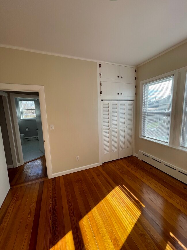 Photo - 24 Sharp St Unit 1st