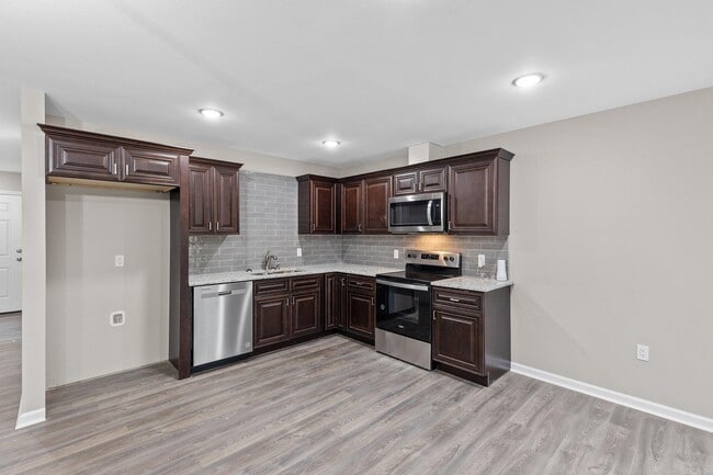 Photo - 1914 S Dennison St