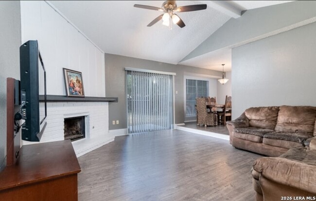 Photo - 5855 Cliffmont Dr