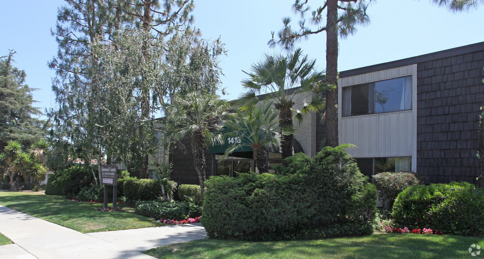 Photo - Glenwood Court