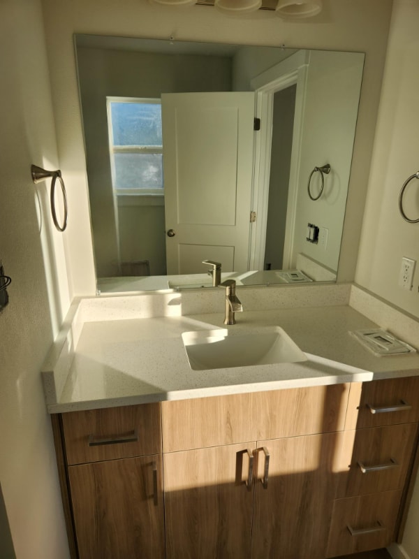 Photo - 4099 Brooks Ave NE Unit ( 4101 - CENTER  )