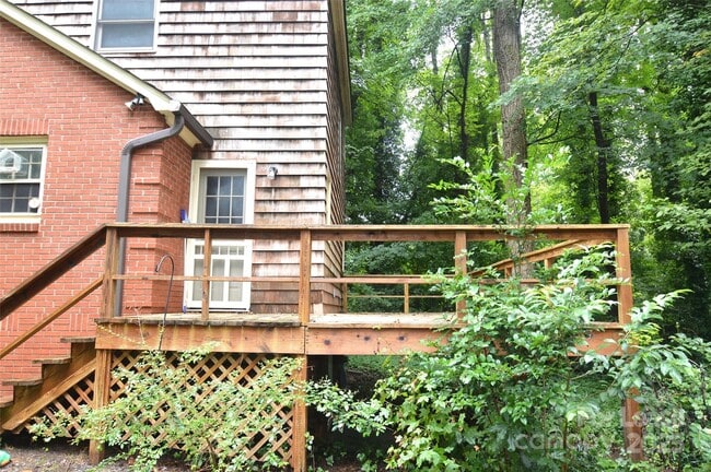 Photo - 7006 Sardis Rd