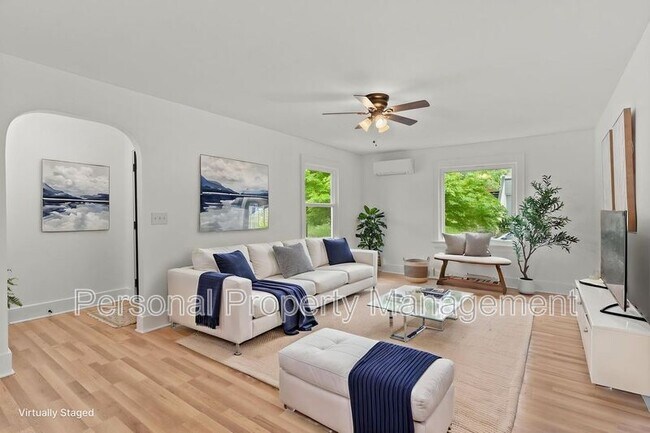 Photo - 1346 NW Couch St