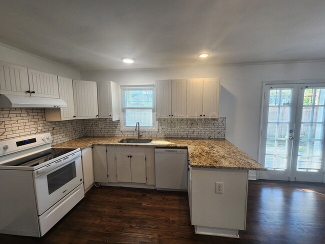 Photo - 3545 Orchard St