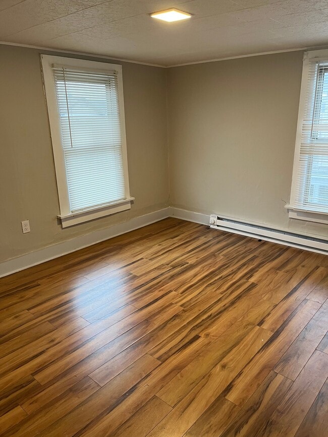 323 Brook St Unit 2