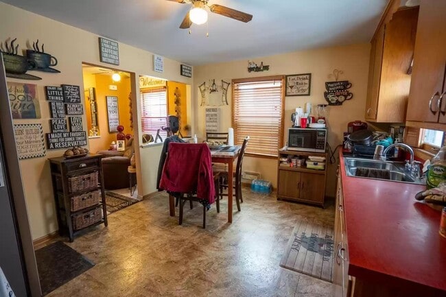 Photo - 3 Bedroom 2 Bath Duplex Richfield Available May 1 2026