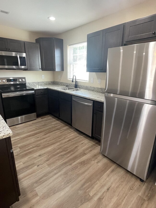 Photo - 923 Warrior Hill Dr