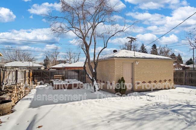 Photo - 2702 Meade St