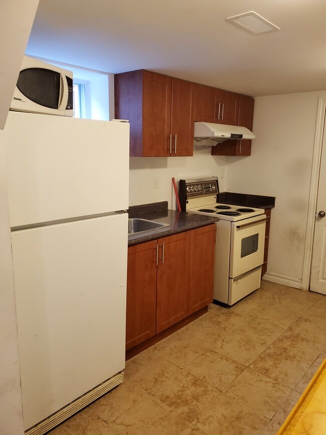 Photo - 335 Painted Post Dr