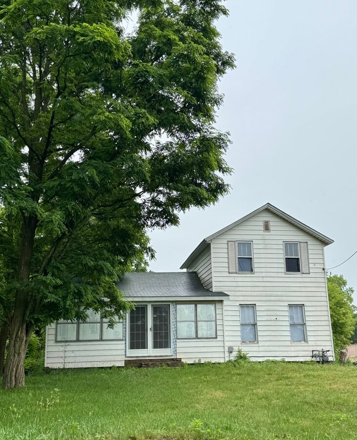 Photo - 121 Locust St