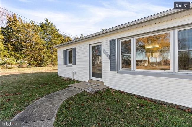 Building Photo - 206 Mattox Ave