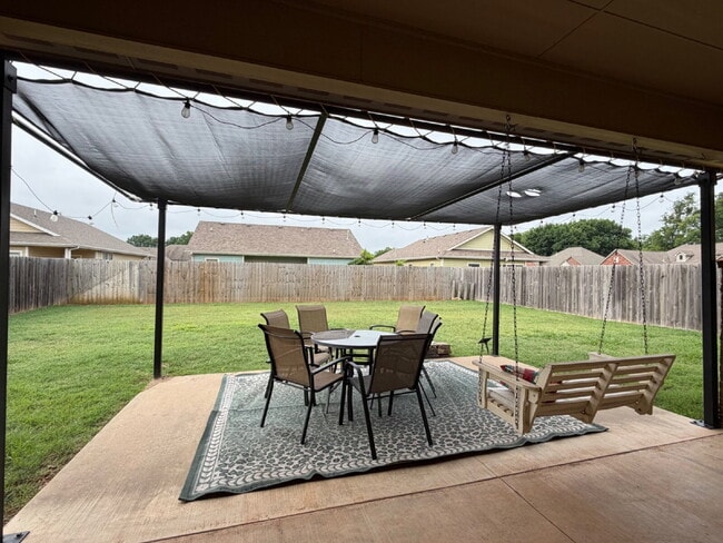 Photo - 3 Bedroom 2 Bath House for Lease!!