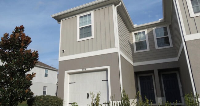 Photo - 404 Sedgewick Dr