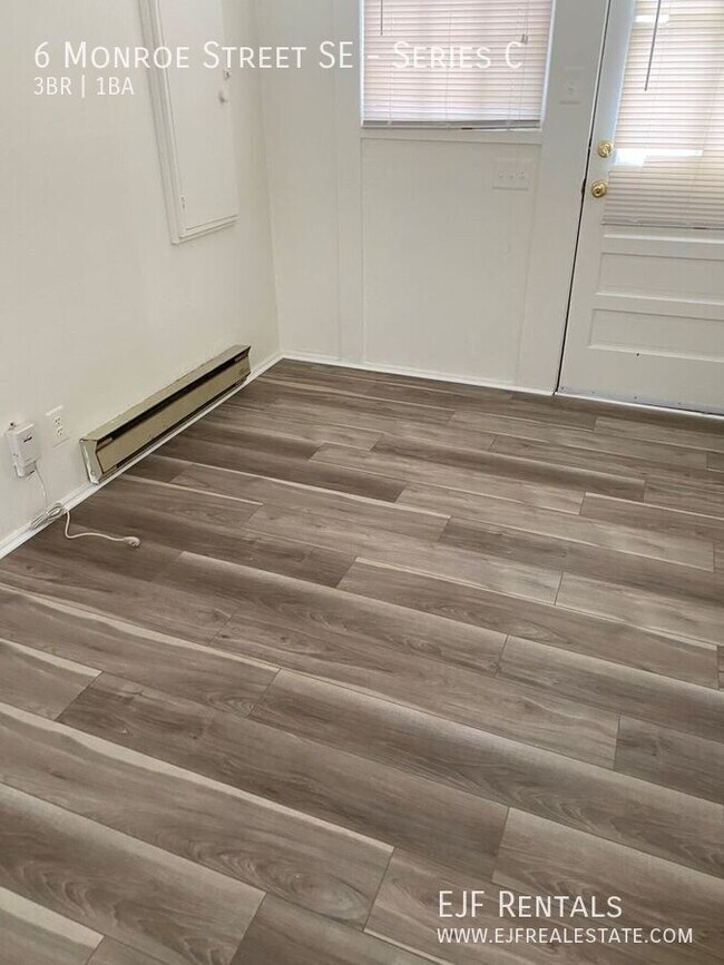 Photo - 6 Monroe St SE Unit Series C