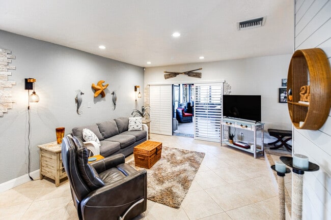 Photo - 7199 Blanquilla Ct Unidad ID1385635P