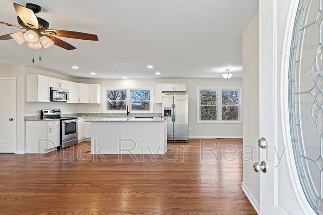 Photo - 111 Daleview Cir