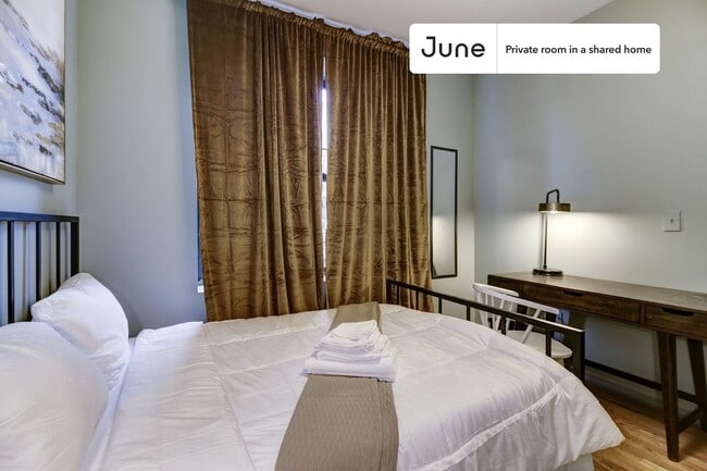 Photo - Room in Shared 4 bed/1 bath home Unidad A