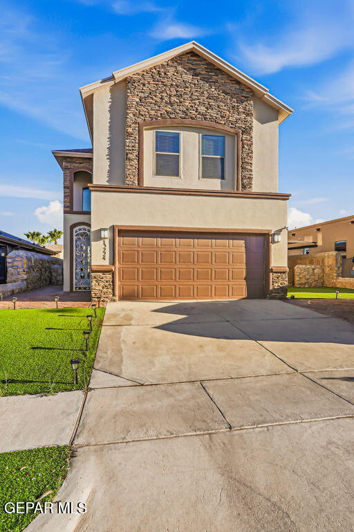 Building Photo - 13224 Emerald Hills St