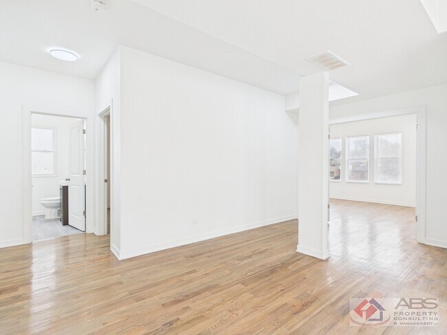 Photo - 398 W Lincoln Hwy Unit 3