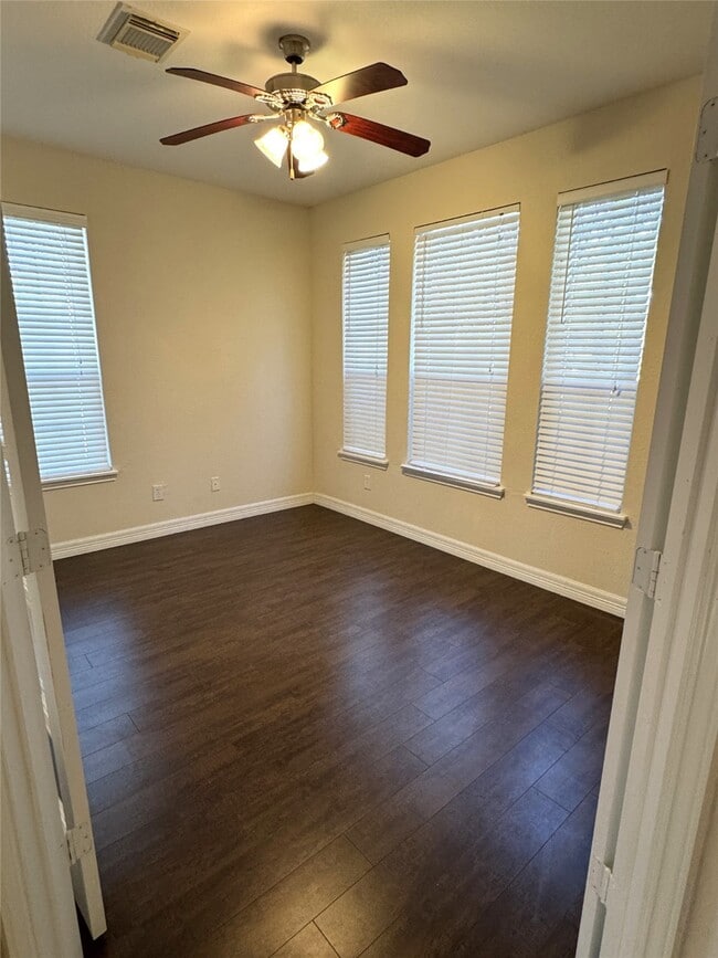 Photo - 6003 Marble Hollow Ln