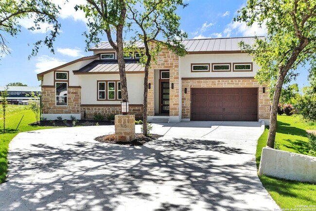 Photo - 305 Fire Dance