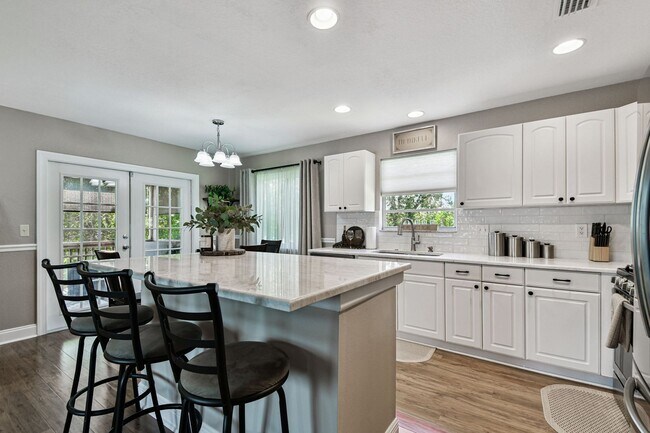 Photo - Elevated 3-Bed, 2-Bath, Corner-Lot Gem in the Heart of Palmetto